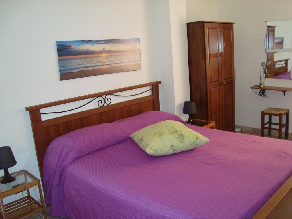 Antonio'S House Bed & Breakfast Agrigento Oda fotoğraf
